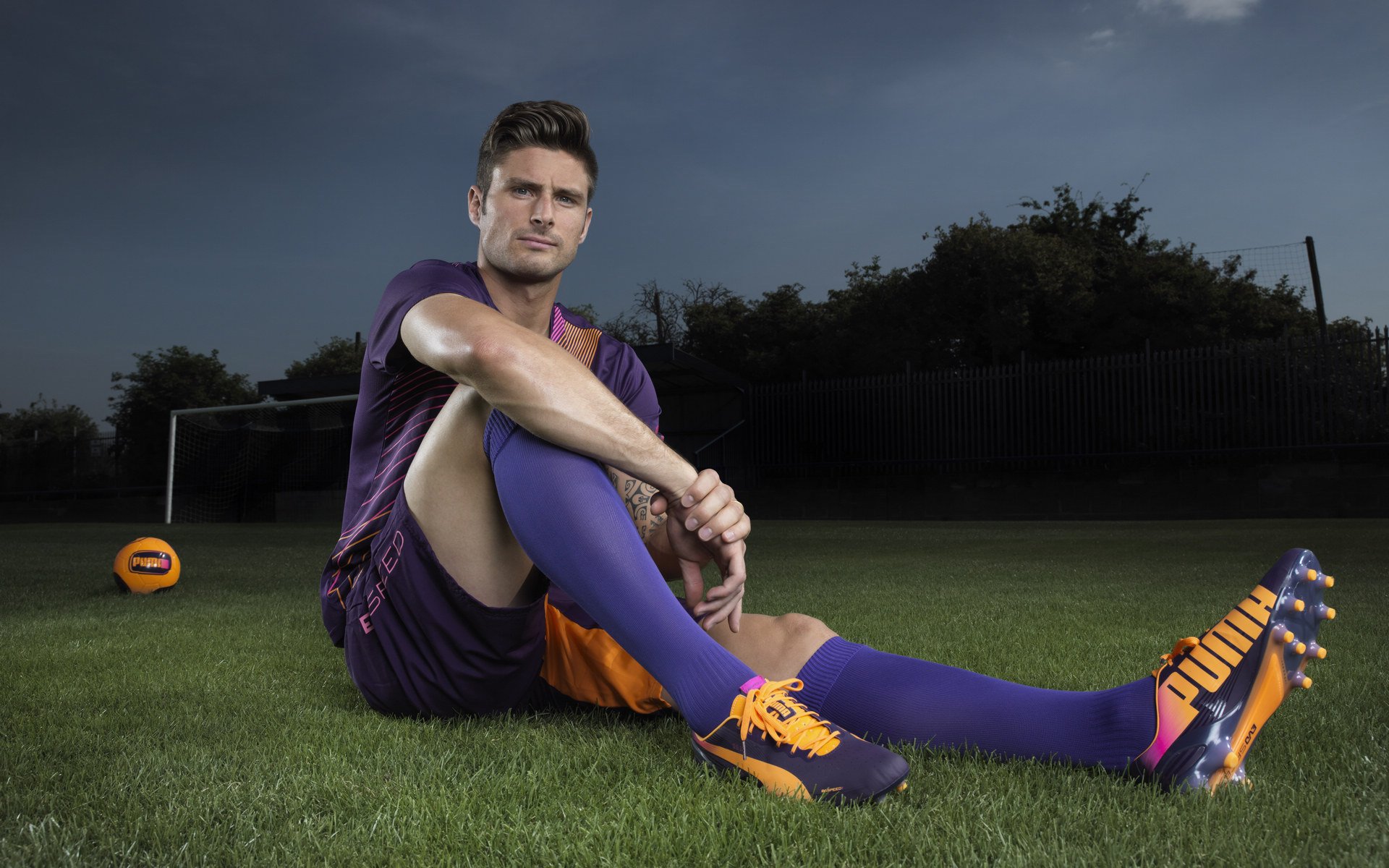 凯琳·科贝特稳定发挥赢得满堂喝彩，凯洛琳贝塞特