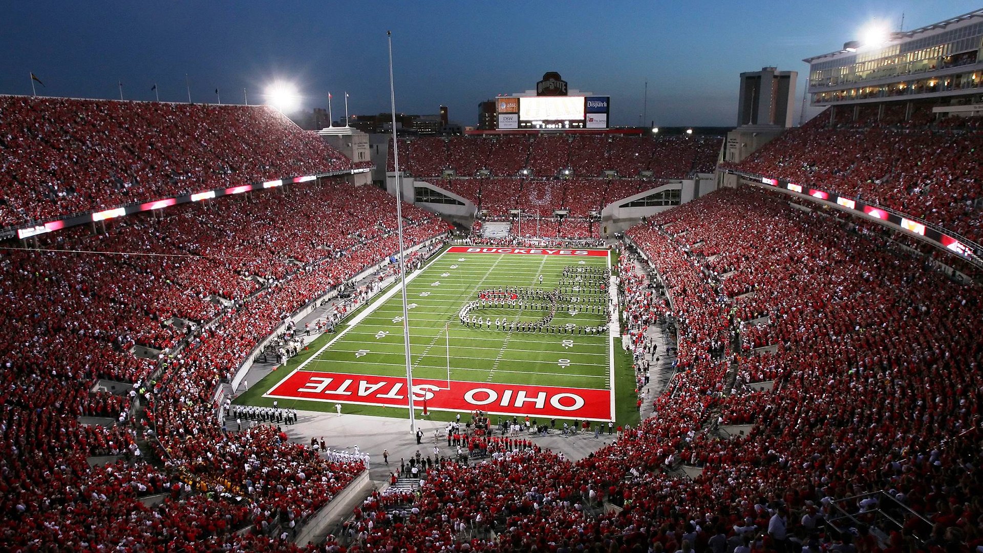 梅西荣膺金球奖第八冠，梅西入围金球奖